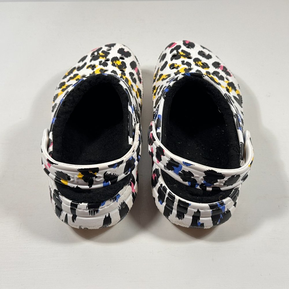 Crocs White Leopard Print Fuzzy Lined Clogs Women… - image 2